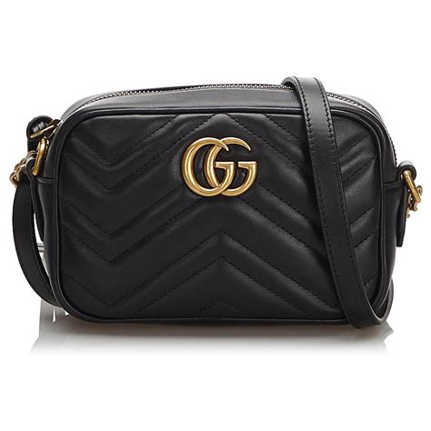 sacoche gucci à bandoulière noire en cuir avec shelly line|Sacs Bandoulière Femme .